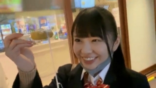 Xnxxพานักเรียนไปเดินเที่ยวห้าง ก่อนจะพาไปกินกันที่ห้อง