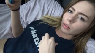 sex family พี่ชายเงี่ยนเห็นน้องสาวนอนถอดเหลือแต่กางเกงใน ขอเข้าไปเย็กดื้อๆเลย