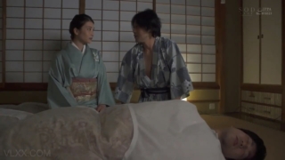 Jav เมียเพื่อนลีลาเด็ด ผัวเมาเหล้าจนไม่รู้สึกตัว เจอเพื่อนจับเมียตัวเองรุ่มเย็ด 5ต่อ 1 ครางจนหมดแรง